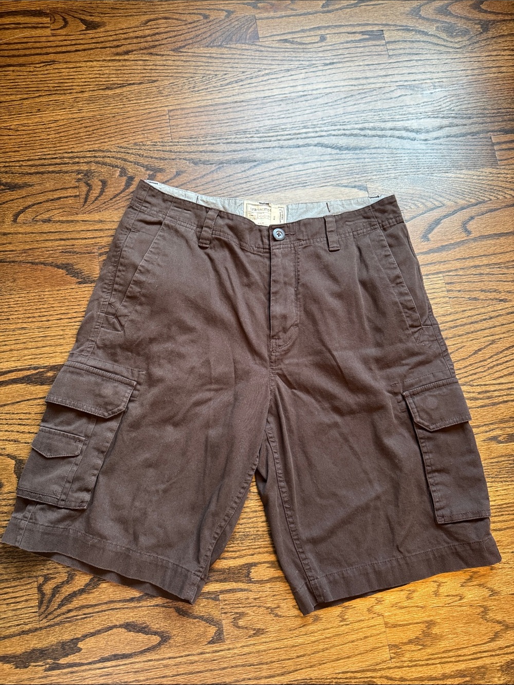 Transcript Men's Brown Cargo Shorts with Utility Pockets size 33